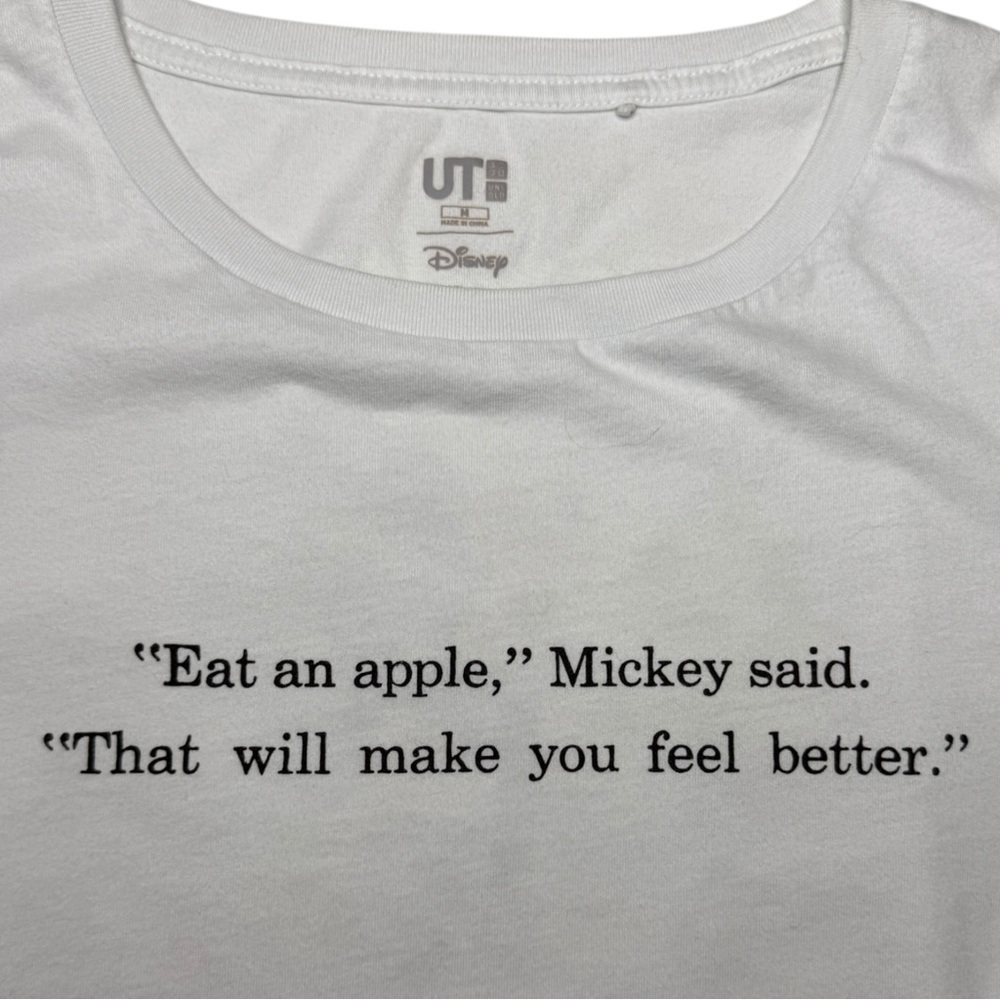 Uniqlo White Minnie Text Short Sleeve Shirt Size Medium - Picture 3 of 3